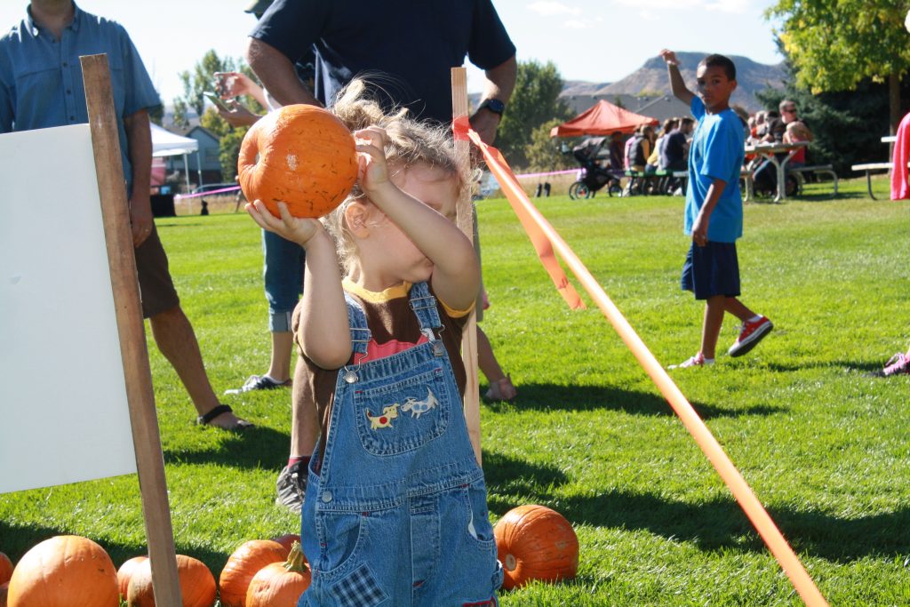 PumpkinFest-kid-with-pumpkin