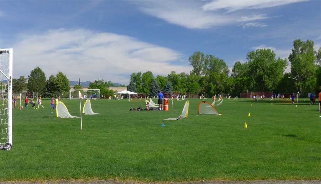 Apprlewood-Park-soccer-camp