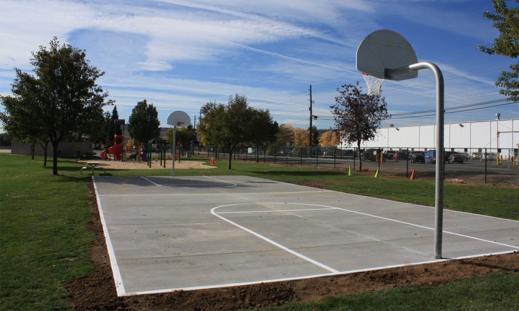 Arapahoe-Park-basketball-court