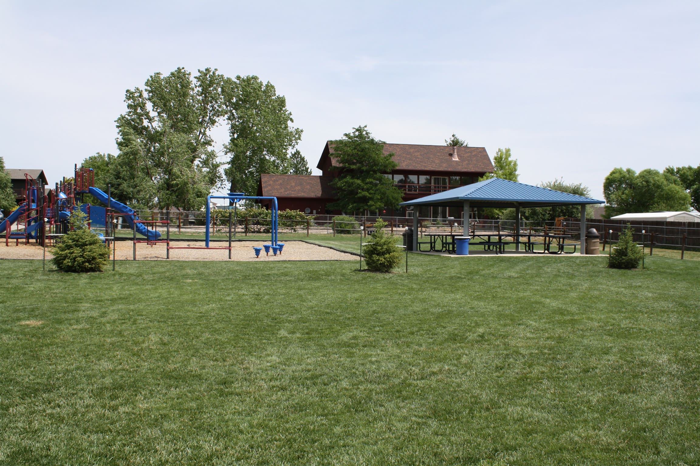 Prospect-Arena-pavilion-and-playground